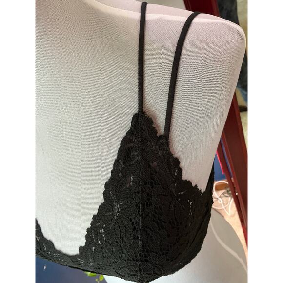 Victoria's Secret PINK Double Strap Criss Cross Bralette - Picture 5 of 6